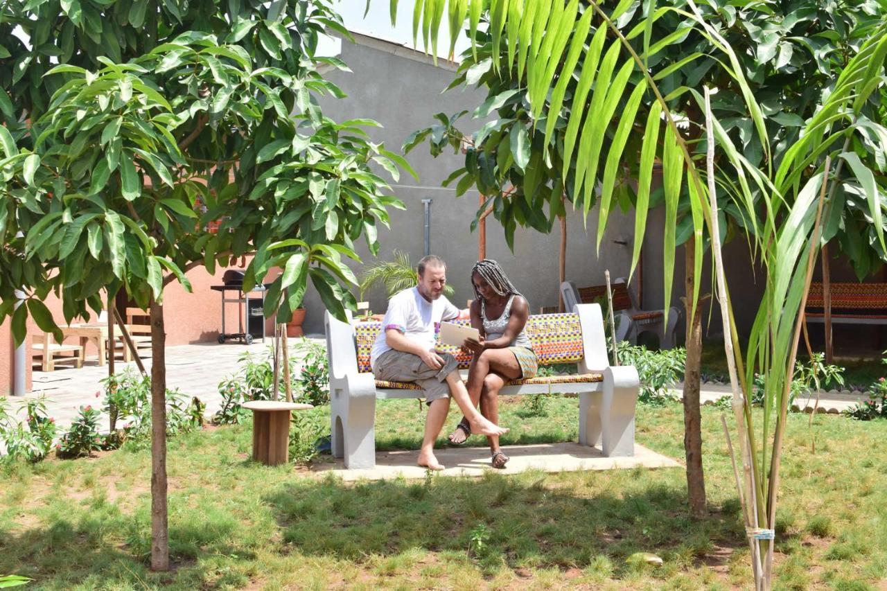 Akwa Guesthouse Cotonou Exterior foto