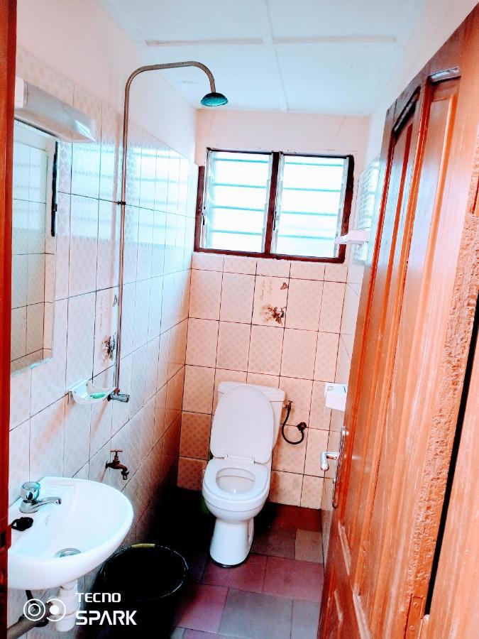 Akwa Guesthouse Cotonou Exterior foto