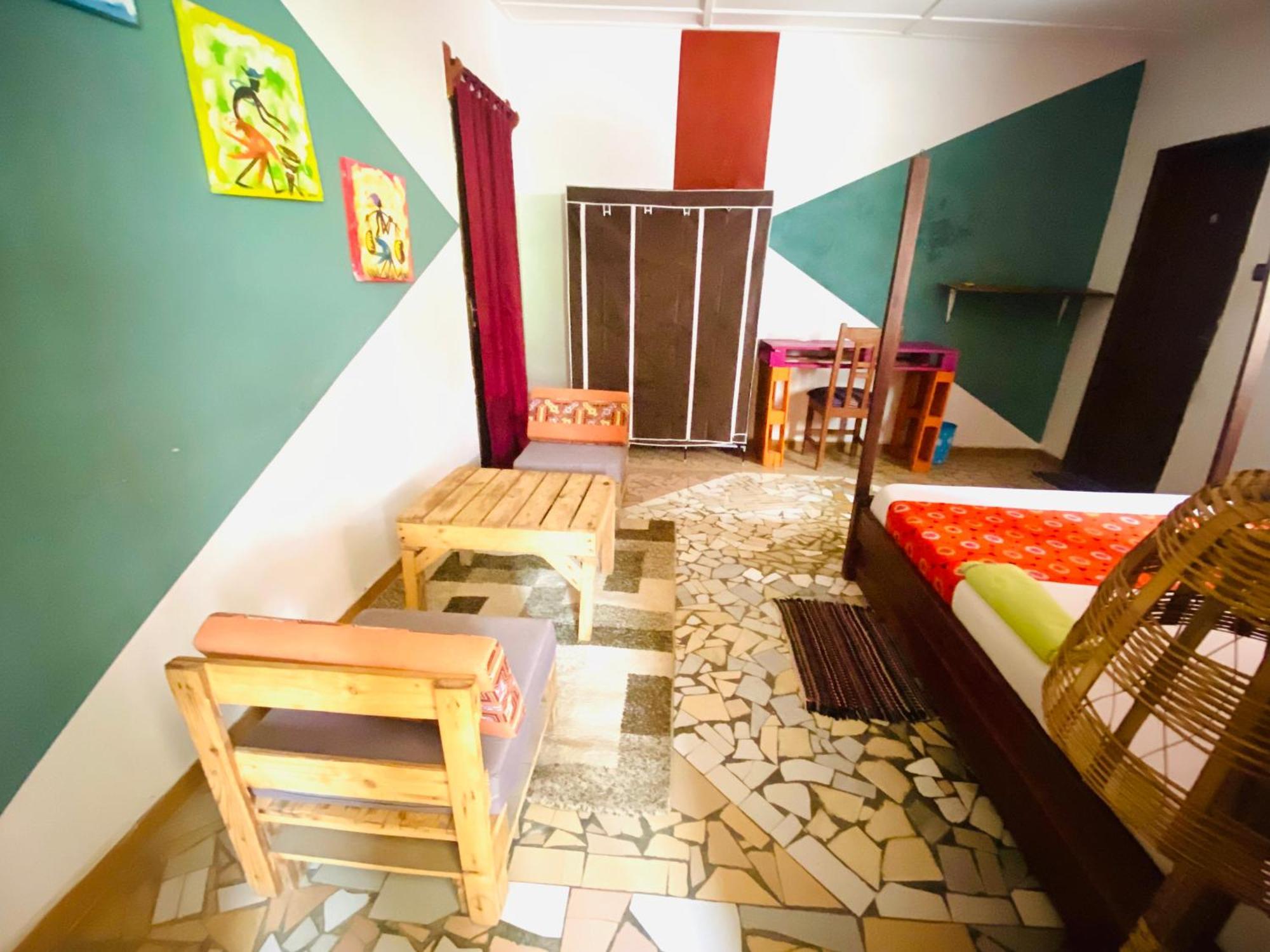Akwa Guesthouse Cotonou Exterior foto